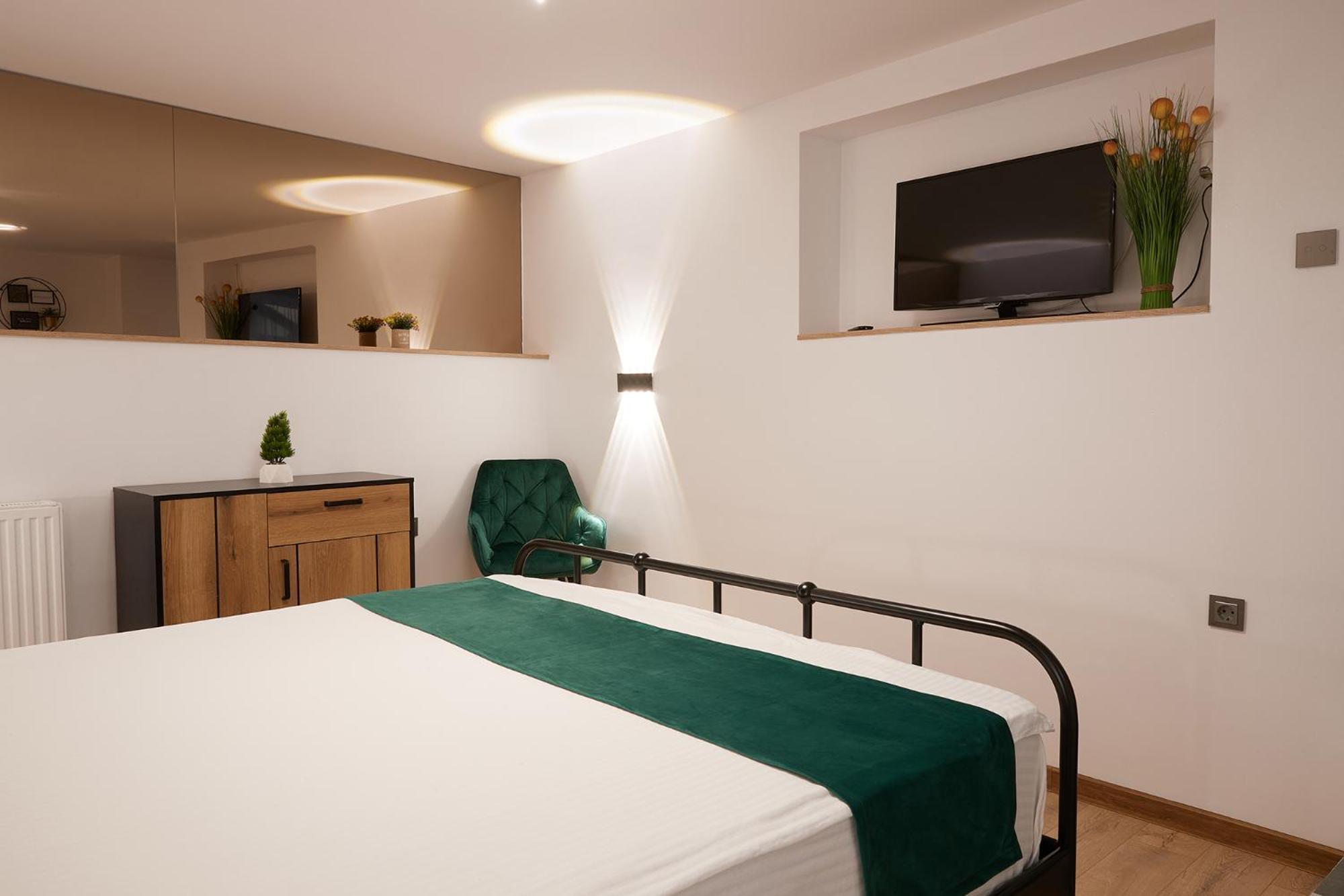 Giovi Central Apartment Cluj-Napoca Ngoại thất bức ảnh